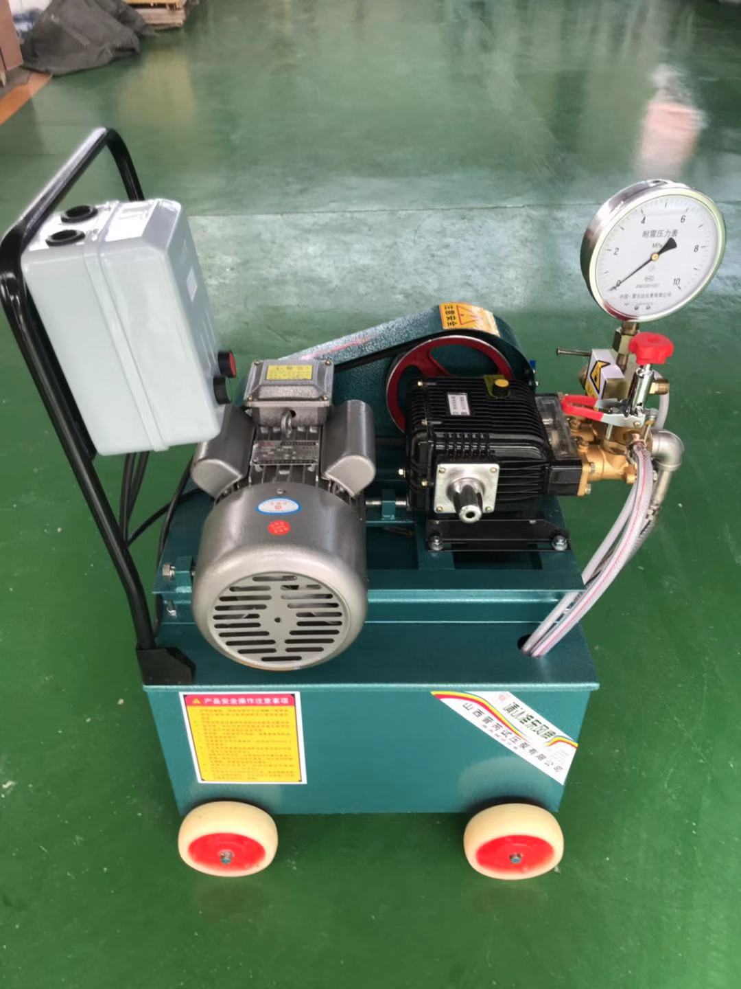 3D-SY2000/4帶水箱電動(dòng)試壓泵